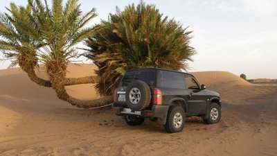Miet-Patrol in der Sahara.jpg